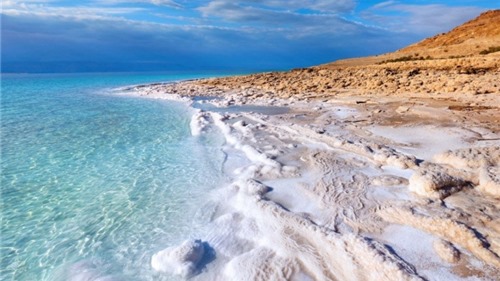 Giải mã vì sao bùn khoáng Biển Chết lại được các tín đồ làm đẹp săn lùng ráo riết