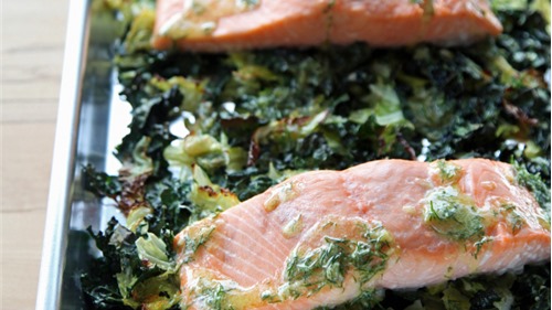 Làm món cá hồi nướng kiểu Mỹ cực đơn giản cho bữa tối gia đình &#39;sang chảnh&#39;