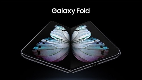 Smartphone màn gập Galaxy Fold có điểm hiệu năng ra sao