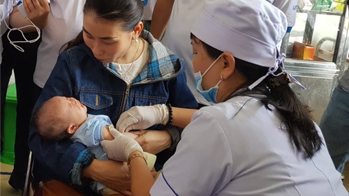 Tháng 5, Bộ Y tế thí điểm thêm một loại vaccine 5 trong 1 miễn phí mới cho trẻ
