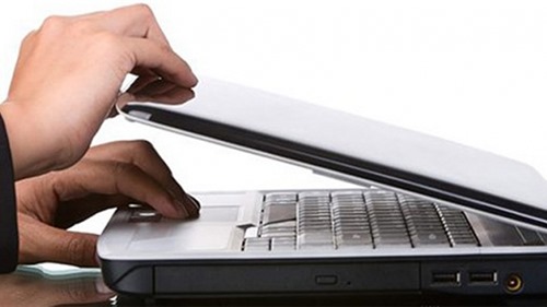 Thói quen sai lầm 90% người đều mắc phải khi sử dụng laptop khiến máy nhanh hỏng