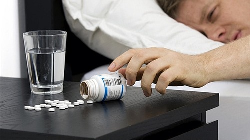Lạm dụng uống thuốc an thần chữa bệnh mất ngủ liệu có tốt không?