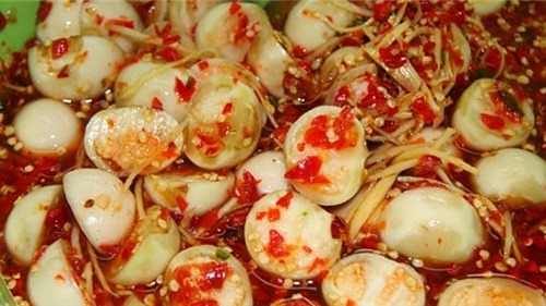 Thói quen nguy hiểm khi ăn cà pháo trong mỗi bữa cơm của người Việt