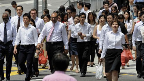 Singapore nâng tuổi nghỉ hưu lên 65 tuổi