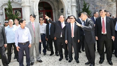 Thủ tướng Lào thăm Bà Nà Hills và làm việc với tập đoàn Sun Group