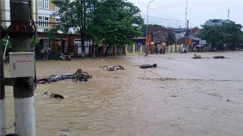 Thủ tướng Nguyễn Tấn Dũng chỉ đạo khẩn ứng phó mưa lũ
