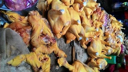 “Vàng ô” trộn vào thức ăn chăn nuôi nguy hiểm như thế nào?