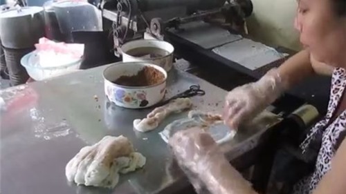 Bánh cuốn băng chuyền hoàn toàn tự động tại Yên Bái