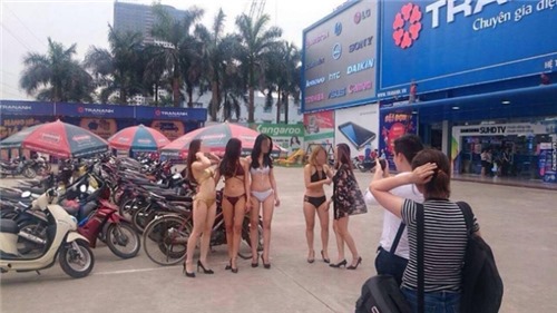 Mặc bikini ở Trần Anh: Giám đốc Sở VHTTDL Hà Nội nói gì?