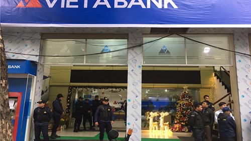 Tiếp vụ "lùm xùm" 170 tỷ : Ngân hàng Việt Á cung cấp thêm thông tin chi tiết về vụ việc