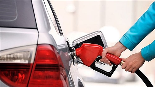 Những nguy hại cho động cơ khi đổ nhầm xăng, dầu giả