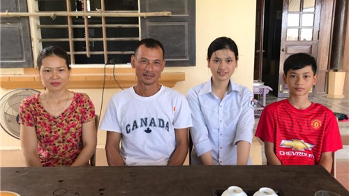 Nữ thủ khoa khối A tốt nghiệp THPT của tỉnh Nghệ An chia sẻ bí quyết học giỏi