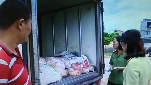 Hưng Yên: Chặn đứng vụ vận chuyển 300 kg sản phẩm động vật không rõ nguồn gốc