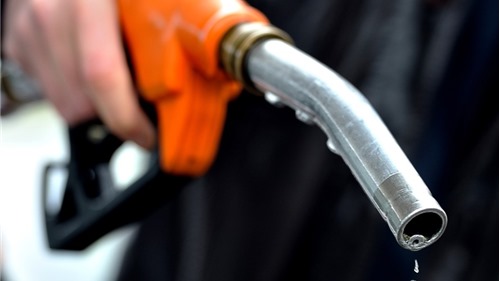 Sẽ tiếp tục giảm giá xăng dầu trong tháng 8? 