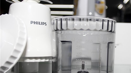 Máy xay thịt chính hãng Philips có giá chưa đến 900.000 đồng