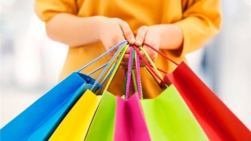 Người tiêu dùng Việt: Đây là thời điểm hợp lý để mua sắm!