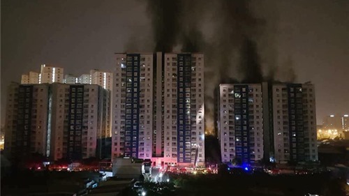 Cháy chung cư Carina Plaza ở Sài Gòn: Gần 30 người thương vong, nhiều nạn nhân là trẻ em