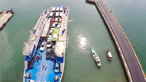 Cục Đường thủy nội địa đề xuất giảm lệ phí ra, vào cảng nội địa