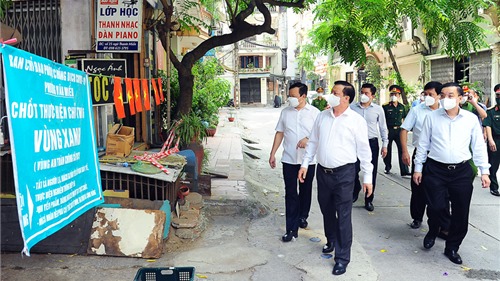 Bí thư Thành ủy Hà Nội: Xử lý “điểm” cơ quan, doanh nghiệp vi phạm quy định giãn cách để làm gương