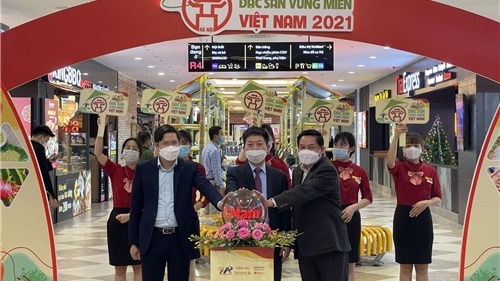 Gần 10.000 mặt hàng đặc sản vùng miền quy tụ tại Hội chợ đặc sản vùng miền Việt Nam 2021 