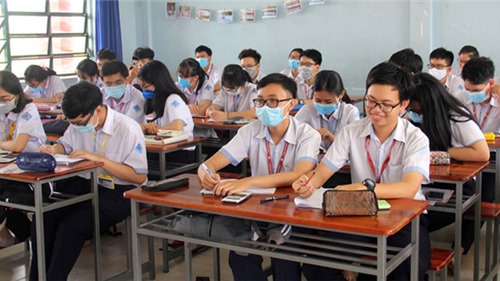 Tuyển sinh lớp 10 THPT tại Hà Nội: Thiệt thòi lứa học sinh 2006