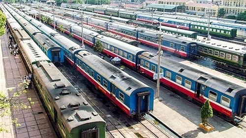 Tăng cường thêm 10.000 vé tàu hỏa tuyến Bắc - Nam phục vụ Tết 2023