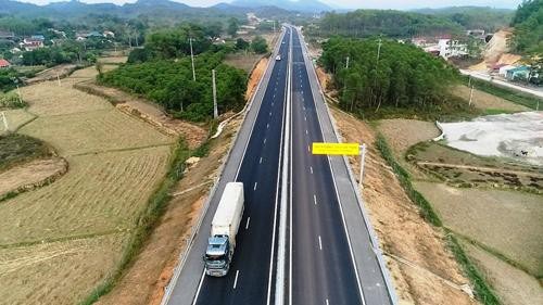 Đề xuất “rót” gần 147.000 tỷ vào dự án cao tốc Bắc-Nam