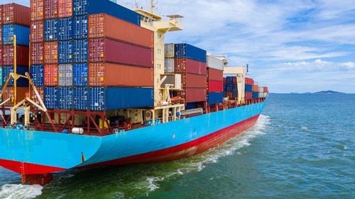 Giá cước vận tải biển toàn cầu giảm sâu sau 2 năm tăng \"nóng\"