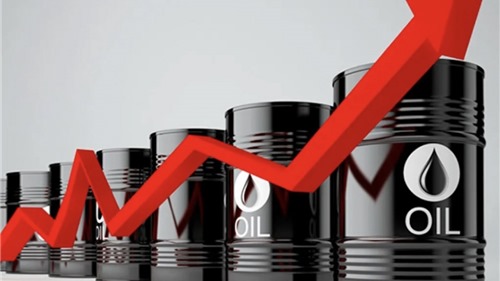 Giá xăng dầu hôm nay 4/7: Dầu thế giới trên đà phục hồi