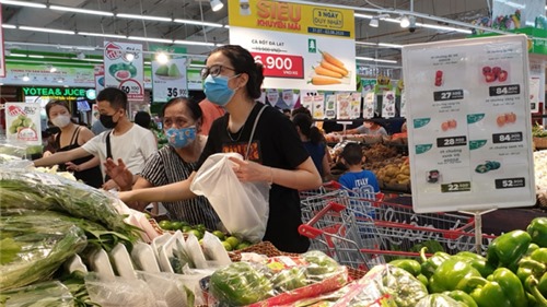 Lạm phát Việt Nam có thể đạt ngưỡng 6%, liệu có đáng lo ngại?