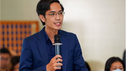 TS.Nguyễn Hữu Huân: “Các ngân hàng thương mại cần chia sẻ khó khăn với doanh nghiệp bất động sản“
