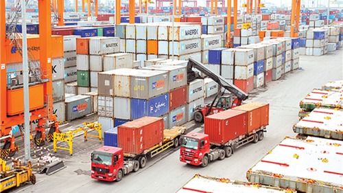 Xuất nhập khẩu hàng hóa sang khu vực châu Âu, châu Mỹ tăng trưởng 9,4%