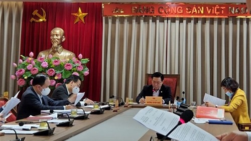 Bí thư Thành ủy Hà Nội chỉ đạo xét nghiệm toàn bộ trường hợp F1 xong trước ngày 4-2