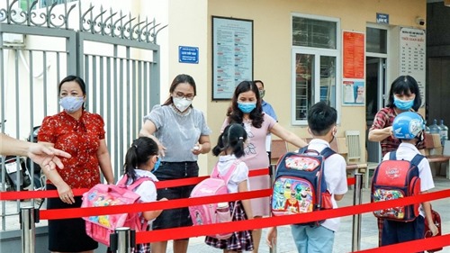 Không để xảy ra dịch bệnh lớn trong các trường học tại Hà Nội