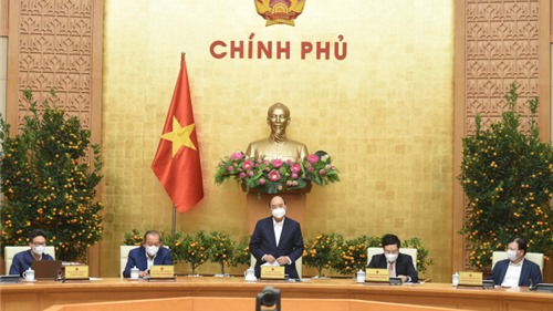 Thủ tướng đồng ý đề xuất giãn cách XH một số khu vực tại Hà Nội và TP HCM