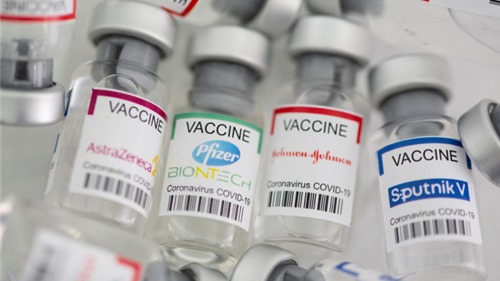 UNICEF kêu gọi nhóm G7 quyên góp vắc-xin cho chương trình tiêm chủng