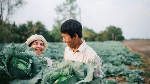 Nhìn nhận về giá trị nông sản: Trước tiên cần phải yêu