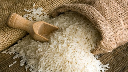 Giá gạo Việt Nam xuất khẩu tiếp tục tăng, phá đỉnh 10 năm