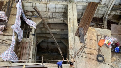 Bản tin BĐS 24h: Thủ tướng yêu cầu kiểm tra cấp GP nhà 4 tầng hầm tại Hà Nội