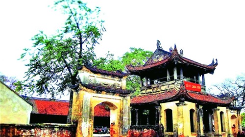 Bí ẩn ngôi chùa cổ 2.000 tuổi ở Hà Nội