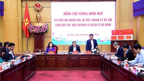 Chủ tịch Hà Nội kêu gọi người dân cùng giám sát trường hợp bị cách ly tại nhà