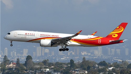 Hong Kong Airlines cắt giảm dịch vụ hết mức phòng dịch Covid-19