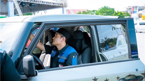 Hậu mãi VinFast được chủ xe đánh giá “super VIP, đúng nghĩa 5 sao” 