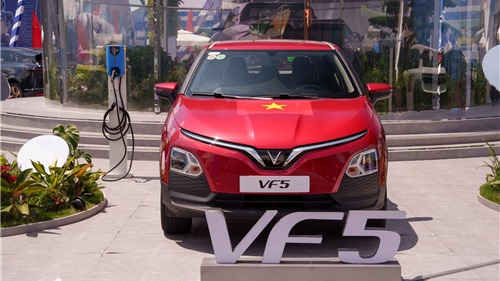 9 ngày cuối tháng 11 nhận ưu đãi “max level” khi mua VinFast VF 5 – xe của năm