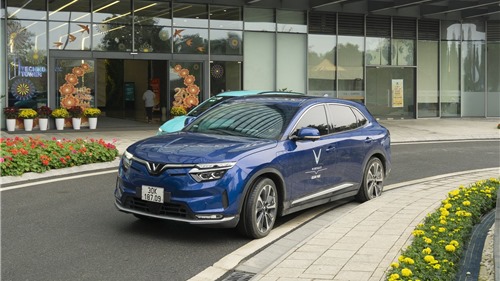  Mua VinFast VF 8 chơi Tết, du xuân, nhận cơ hội “mua xe - trúng xe” 