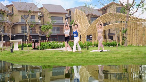 Vinhomes Royal Island: Bùng nổ sự kiện 30/4, kích hoạt hệ sinh thái kinh doanh