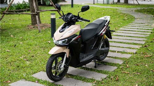 VinFast Viper "cháy hàng" trước giờ G: Đổi pin siêu tốc, ưu đãi sắp hết