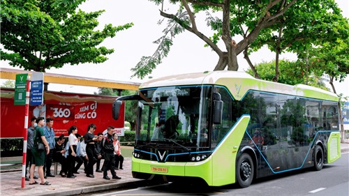 Ngày càng nhiều người hỏi: Bao giờ VinBus mở thêm tuyến mới? 