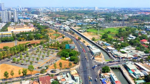 Đón vận hội mới, &#39;sóng&#39; đầu tư dồn về Đông Bắc TP.HCM săn bất động sản mặt tiền