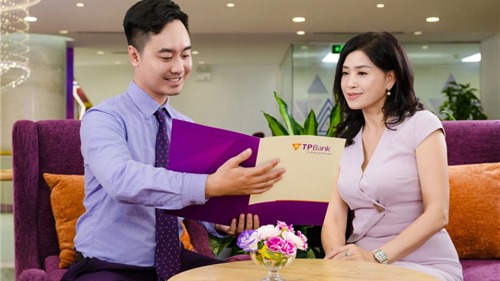 Tăng trưởng phân khúc cao cấp nhờ chiến lược xây dựng trải nghiệm cá nhân hóa